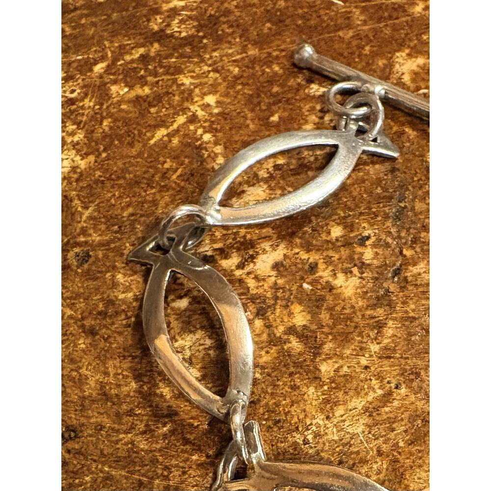 Sterling Silver Ichthys Fish Linked Bracelet Toggle Clasp 7.25 Inches Religious - Picture 4 of 8
